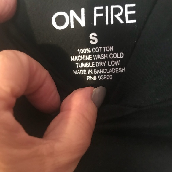 I’m Not Bossy Hooded T-shirt-S - Picture 3 of 4